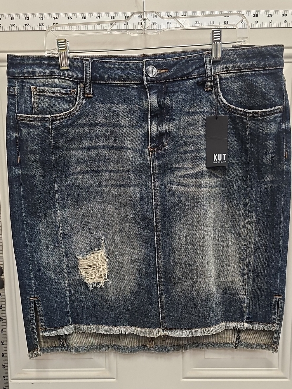 Midi Stretchy Cotton Skirt.  Kut Brand.  Great For Fall